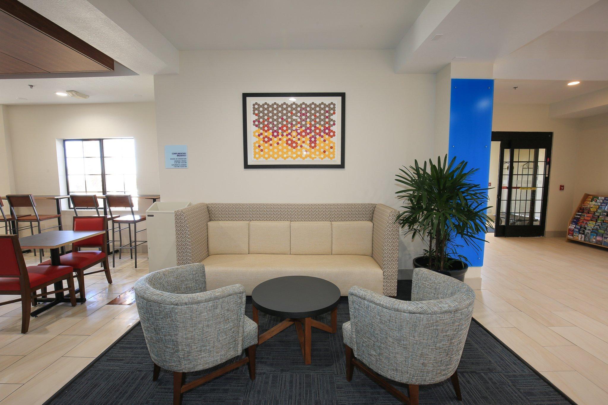 Holiday Inn Express Hotel & Suites Hesperia, An Ihg Hotel Dış mekan fotoğraf