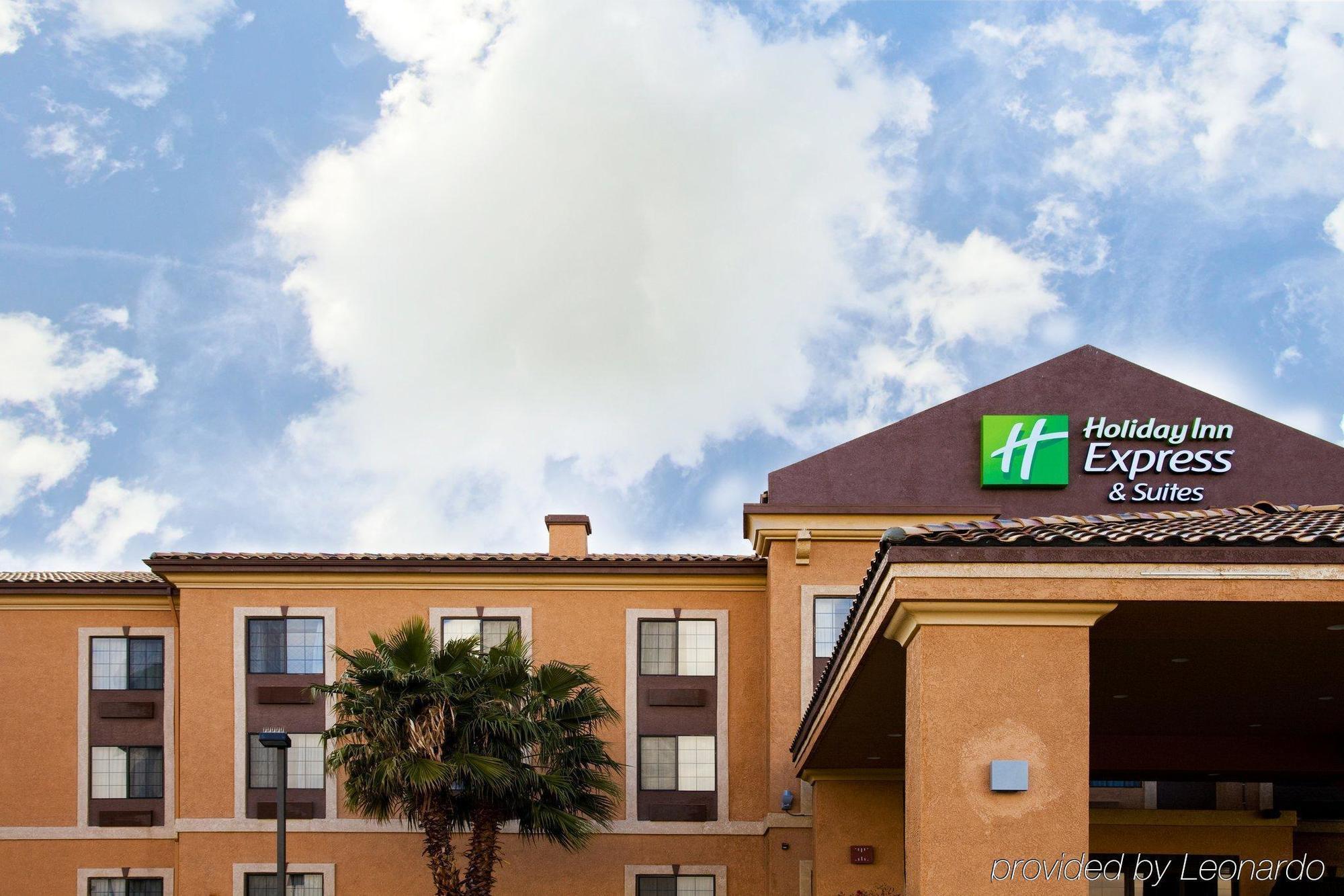Holiday Inn Express Hotel & Suites Hesperia, An Ihg Hotel Dış mekan fotoğraf