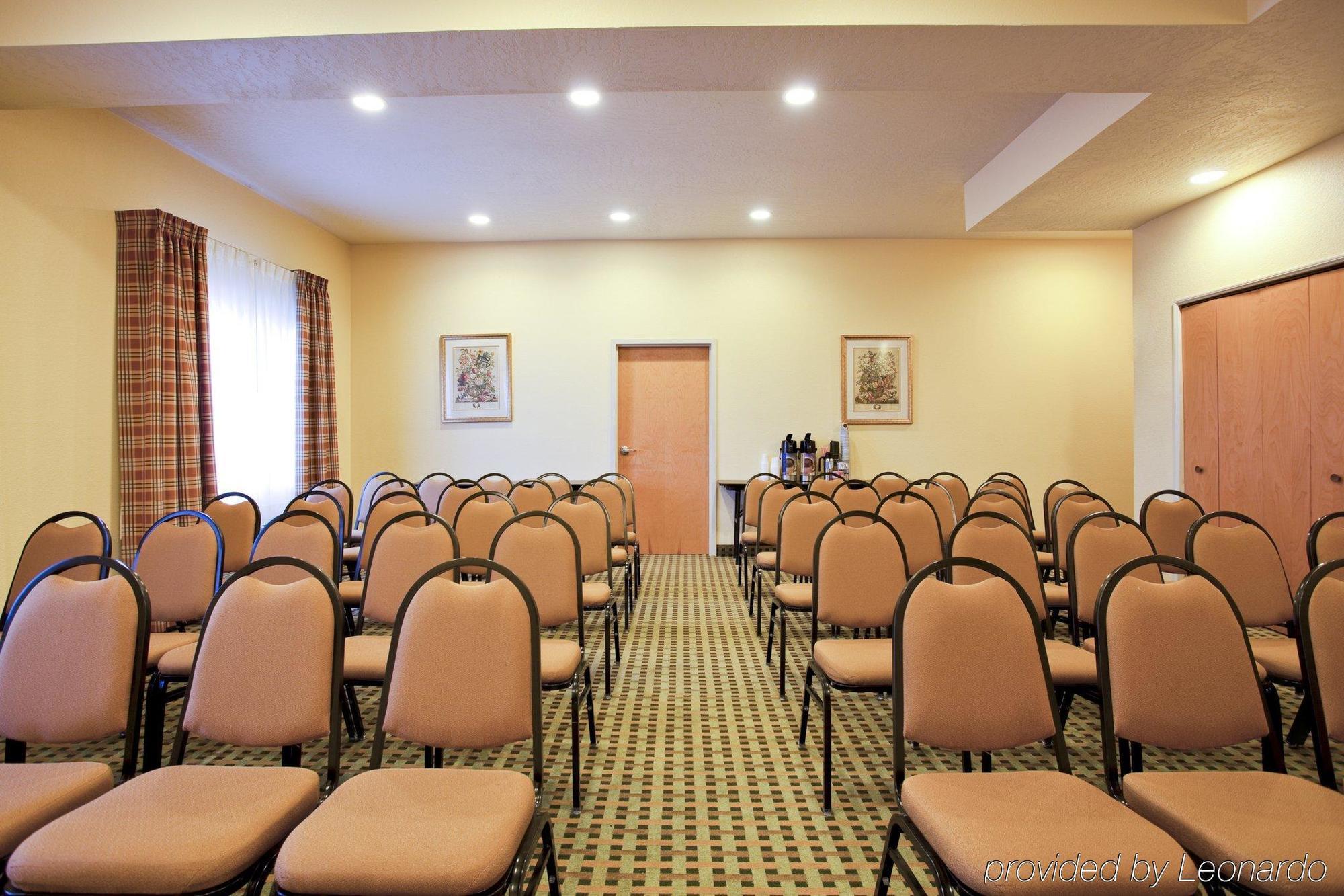 Holiday Inn Express Hotel & Suites Hesperia, An Ihg Hotel Dış mekan fotoğraf