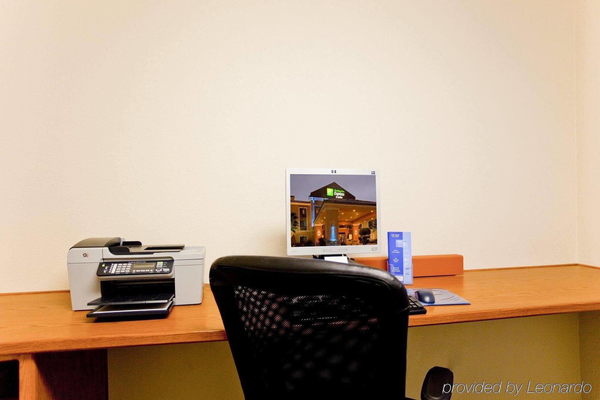 Holiday Inn Express Hotel & Suites Hesperia, An Ihg Hotel Dış mekan fotoğraf